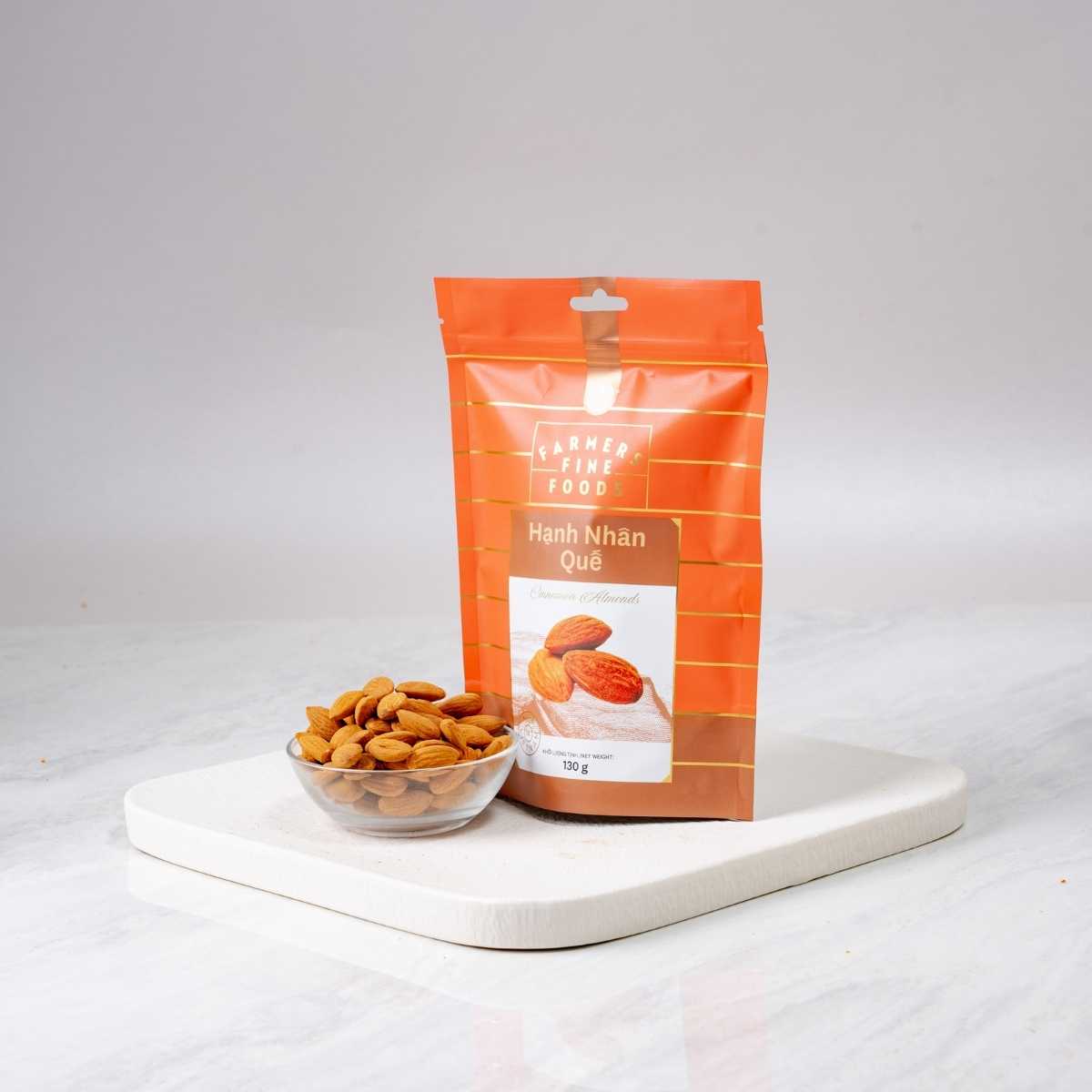 Farmers Fine Foods Cinnamon Almonds 130 g