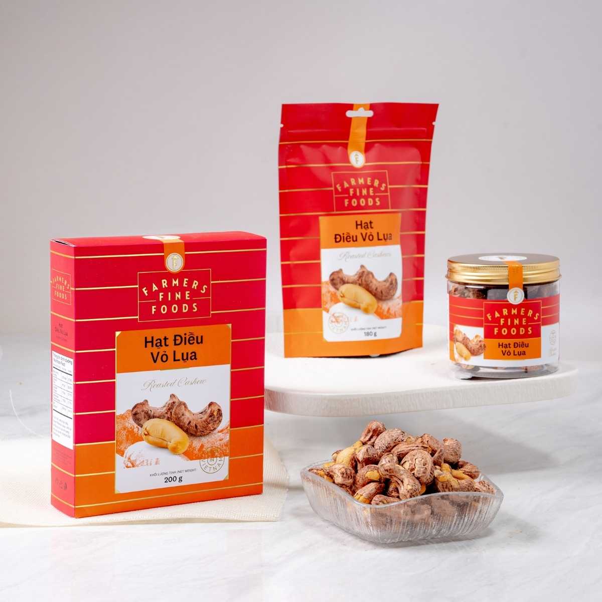 Farmers Fine Foods Cashews in Shell 180G/Bag