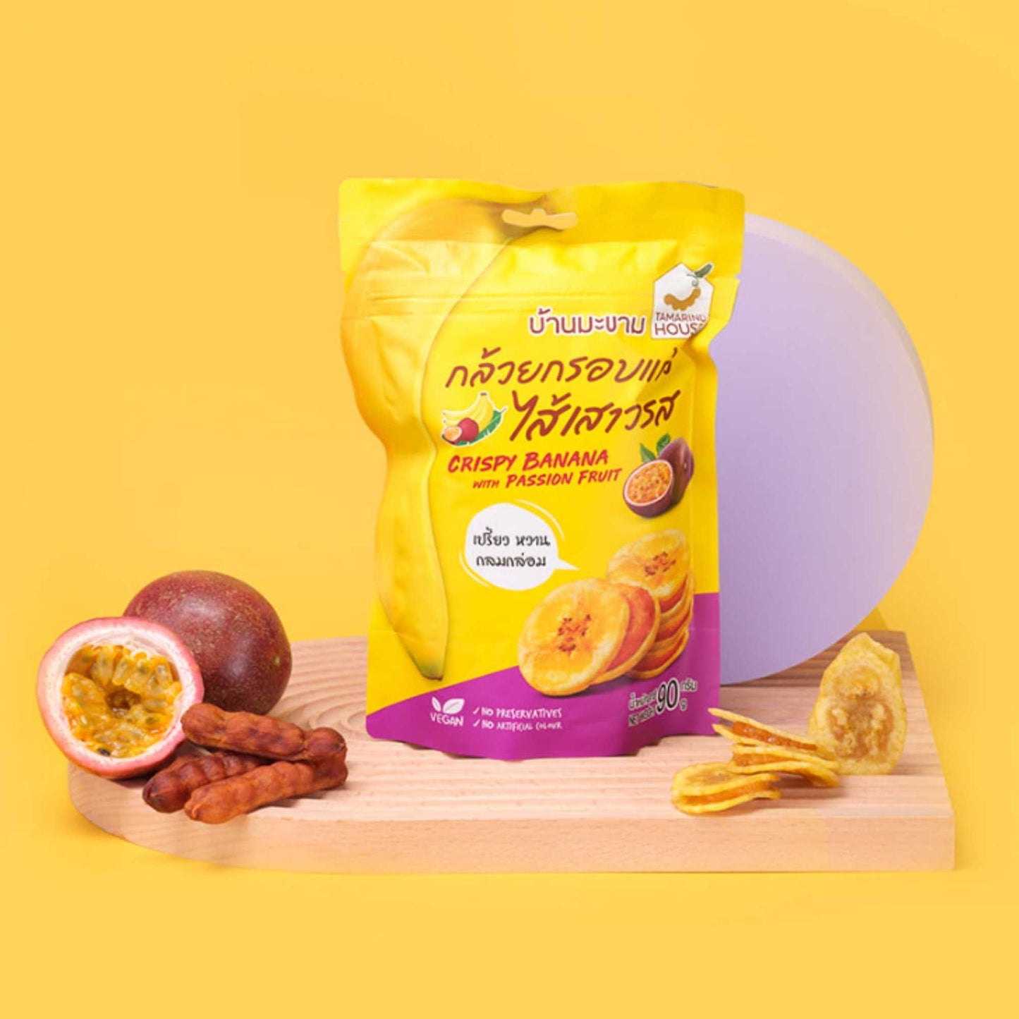 Chuối sấy giòn nhân mứt chanh dây Tamarind House 90G