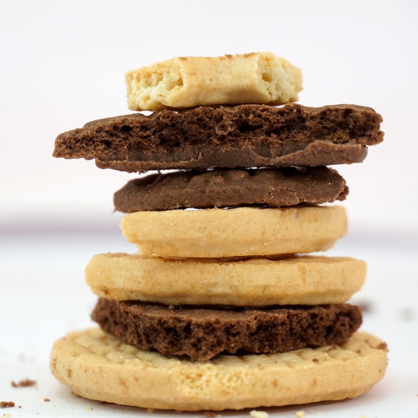 Bánh quy nhân kem cocoa Golden Heritage 450 g