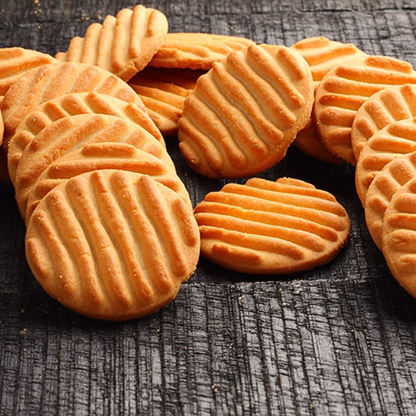 Bánh quy mix vị hạt dẻ cười và hạt phỉ Cremica Golden Bytes 608 g