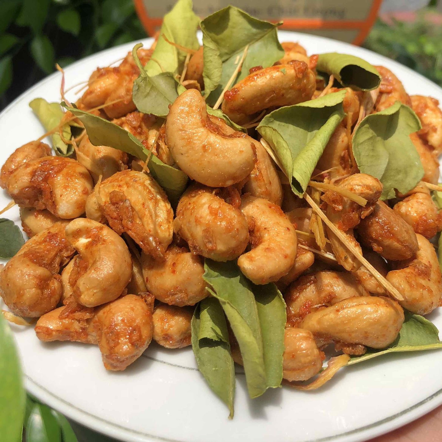 Hạt điều tomyum Farmers Fine Foods 170 g ( Hủ nhựa )